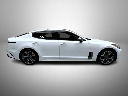 Used 2021 Kia Stinger GT-Line w/ Sun & Sound Package image 4