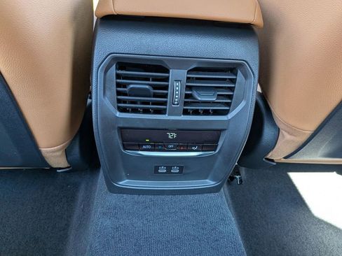 New 2026 BMW 330i xDrive Sedan AWD/4WD image 18