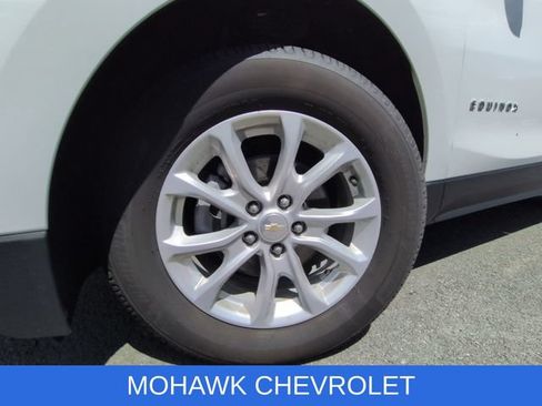Used 2019 Chevrolet Equinox LT w/ Sun & Navigation Package AWD/4WD image 35