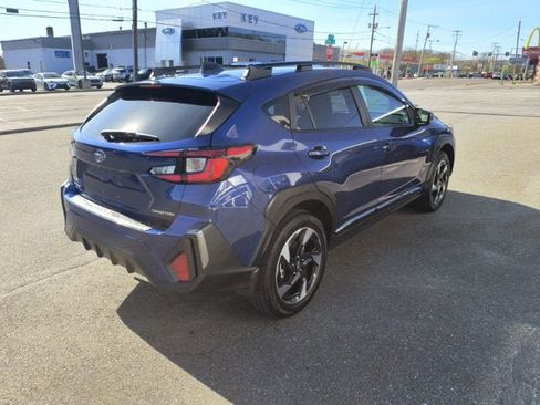 Used 2024 Subaru Crosstrek 2.5i Limited w/ Crosstrek Mirror Package AWD/4WD image 4