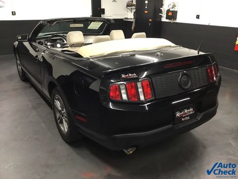 Used 2012 Ford Mustang Premium image 7