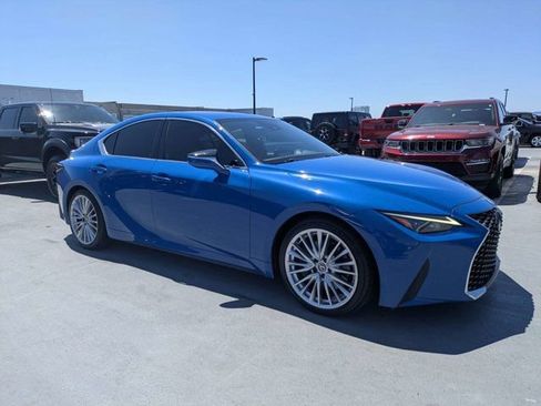 Used 2022 Lexus IS 300 w/ Premium Package RWD image 1