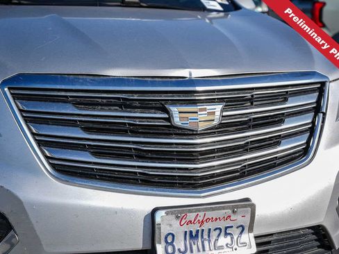 Used 2019 Cadillac XT5 FWD image 5