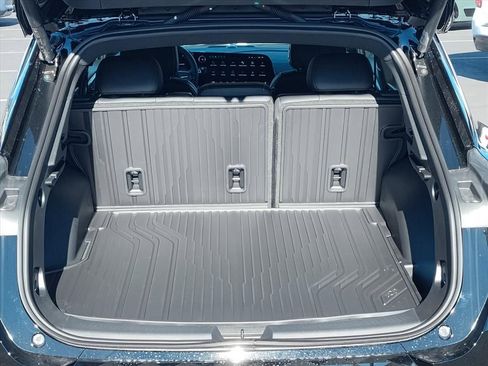 New 2026 Chevrolet Equinox EV RS image 9