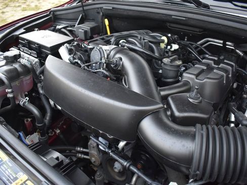 Used 2025 Dodge Durango GT AWD/4WD image 38