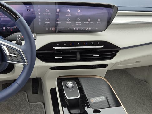 New 2026 Buick Enclave Avenir w/ Super Cruise Package FWD image 22
