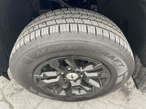 Used 2023 Chevrolet Silverado 1500 RST image 16