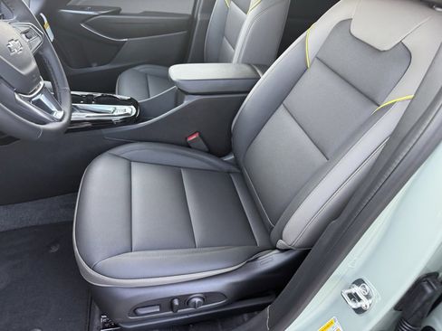 New 2026 Chevrolet Trax ACTIV w/ Sunroof Package image 21