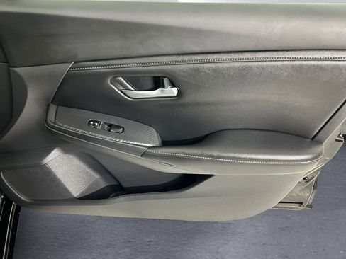 Used 2022 Nissan Sentra SV w/ All-Weather Package FWD image 15