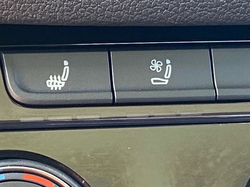 Certified 2024 Volkswagen Jetta SEL image 13