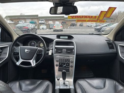 Used 2011 Volvo XC60 T6 image 13