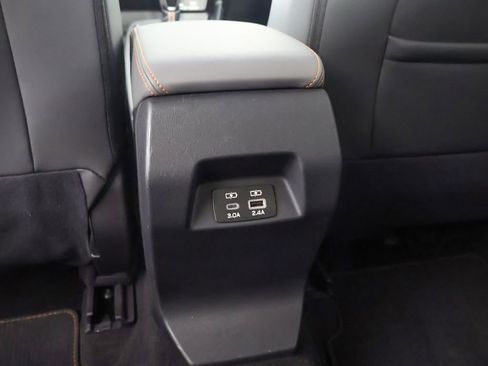Used 2024 Subaru Crosstrek 2.5i Limited AWD/4WD image 46