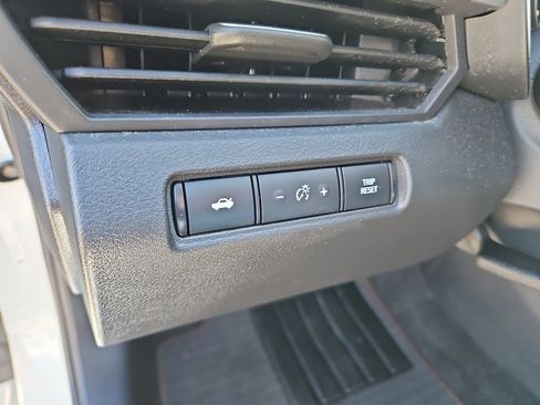 Used 2025 Nissan Altima 2.5 SR AWD/4WD image 20