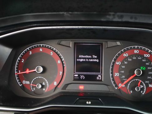 Used 2020 Volkswagen Jetta SE image 15