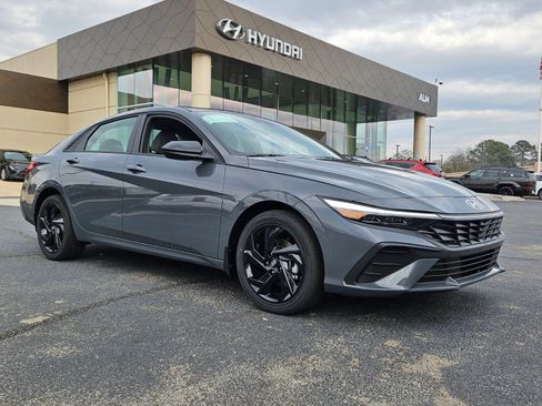 New 2026 Hyundai Elantra Sport FWD image 1