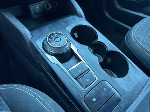 Used 2024 Ford Escape Active image 9