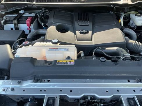Used 2023 Toyota Tundra Limited w/ TRD Off-Road Package AWD/4WD image 24