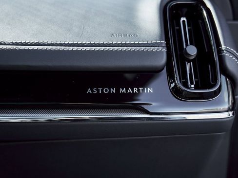 Used 2025 Aston Martin DBX 707 image 43