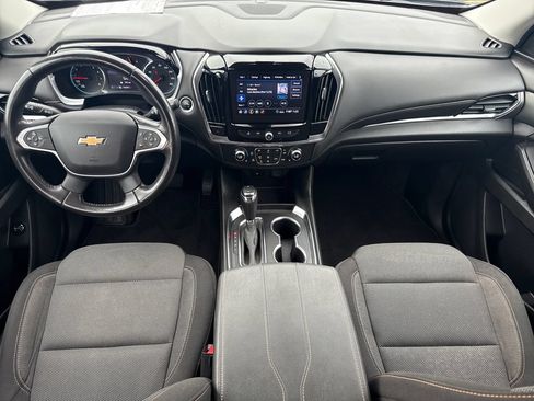 Certified 2020 Chevrolet Traverse LT FWD image 11