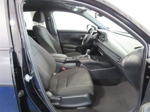 Used 2024 Honda HR-V Sport image 32