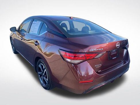 Used 2024 Nissan Sentra SV image 5