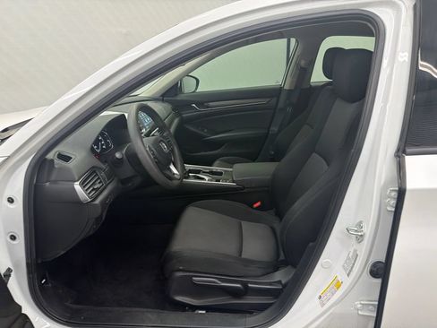 Used 2021 Honda Accord LX image 9