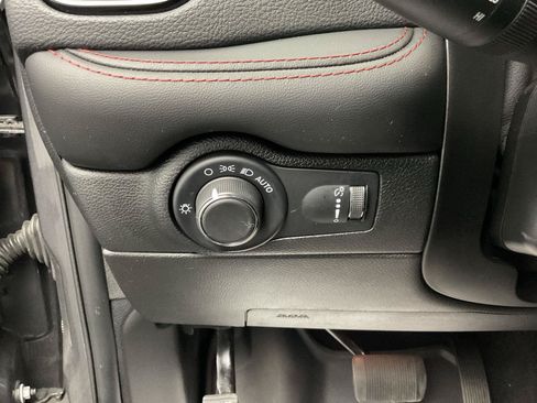 Used 2024 Dodge Durango R/T AWD/4WD image 13