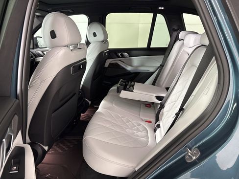 Used 2024 BMW X5 xDrive40i w/ Premium Package image 22