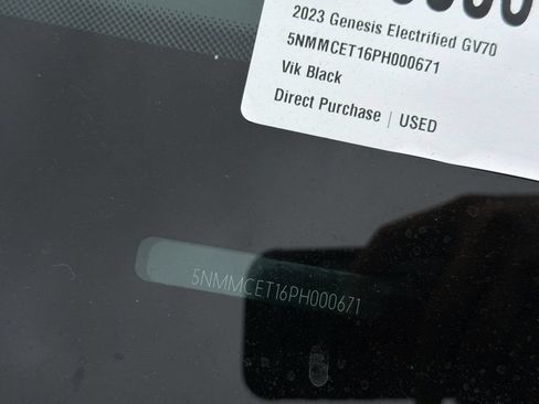 Used 2023 Genesis Electrified GV70 AWD/4WD image 4