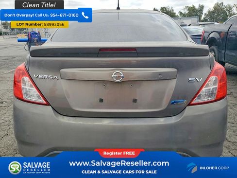 Used 2015 Nissan Versa SV FWD image 8