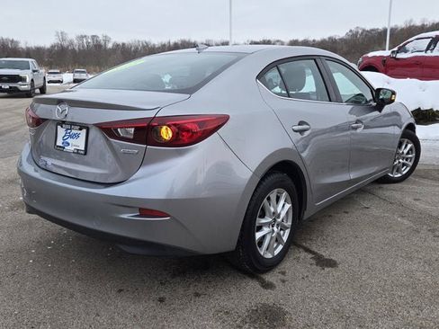 Used 2015 MAZDA MAZDA3 i Grand Touring image 10