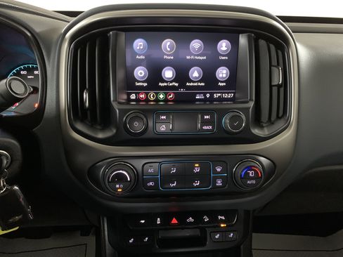 Used 2022 Chevrolet Colorado Z71 image 23