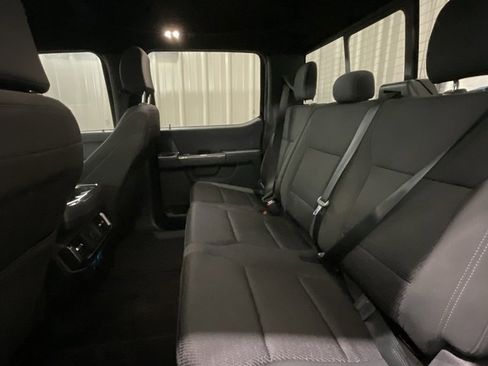 Used 2022 Ford F150 XLT w/ Equipment Group 302A High image 11