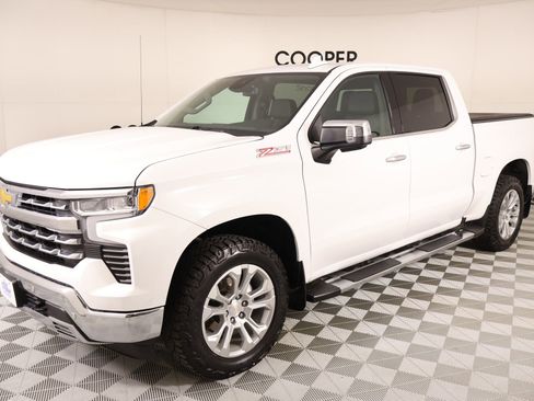 Used 2024 Chevrolet Silverado 1500 LTZ AWD/4WD image 11