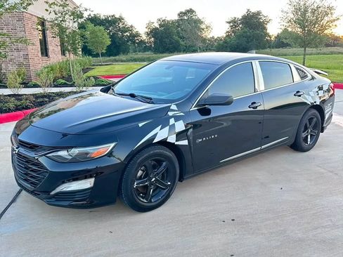 Used 2019 Chevrolet Malibu LS FWD image 3