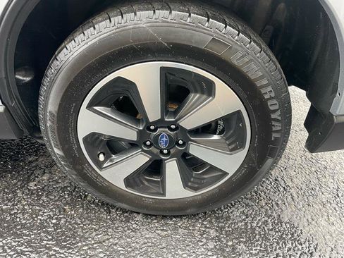 Used 2017 Subaru Forester 2.5i w/ Alloy Wheel Package AWD/4WD image 14