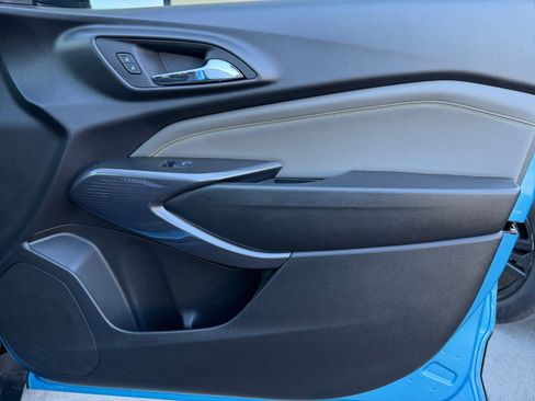 Used 2025 Chevrolet Trax ACTIV w/ Driver Confidence Package image 16