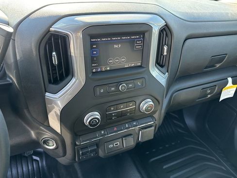 New 2025 GMC Sierra 2500 Pro w/ Convenience Package image 21
