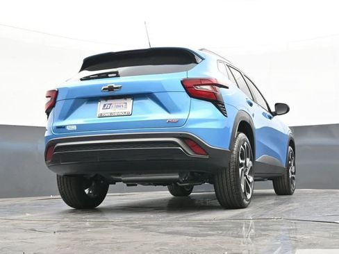 New 2026 Chevrolet Trax RS w/ Driver Confidence Package image 44
