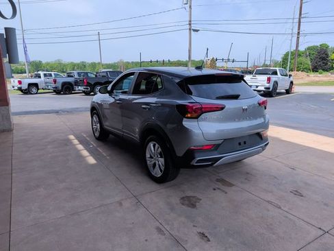 Used 2024 Buick Encore GX Preferred AWD/4WD image 5