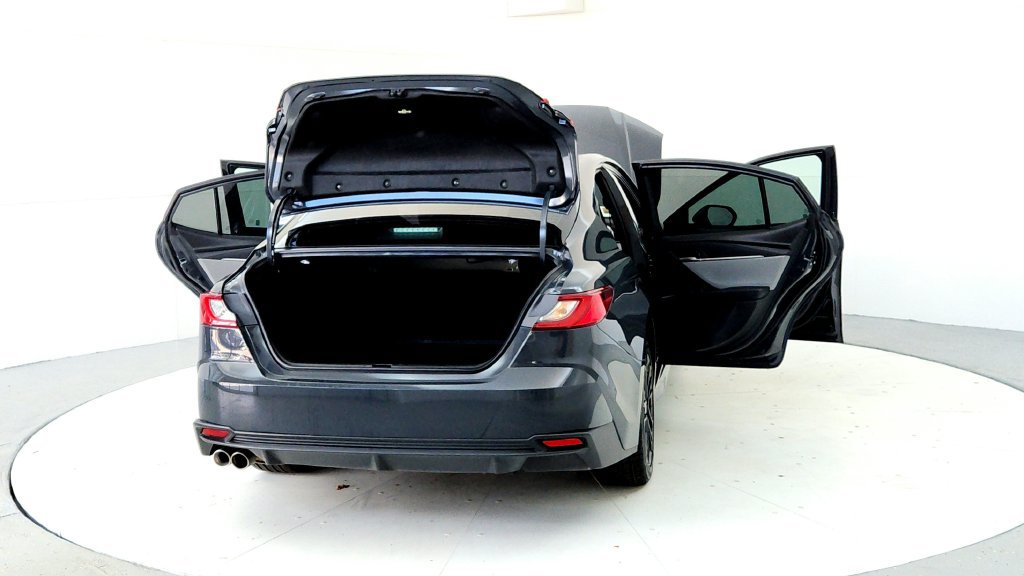 Certified 2026 Toyota Camry SE AWD/4WD image 11