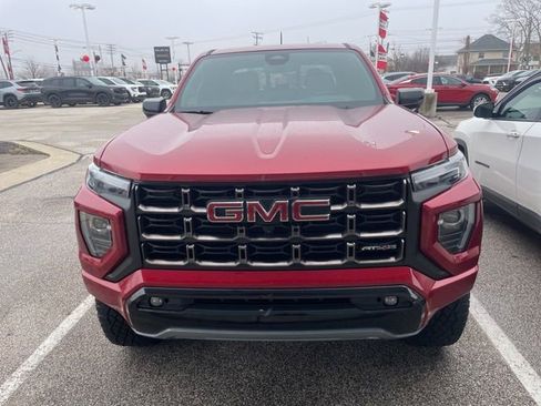 Used 2024 GMC Canyon AT4X image 2