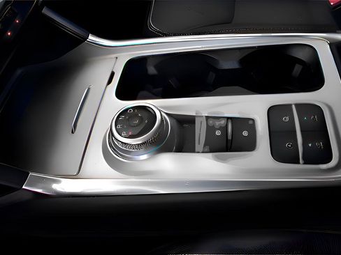 Used 2021 Ford Explorer Limited w/ Equipment Group 301A image 14