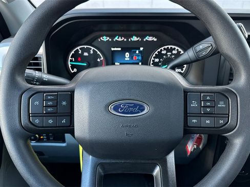 New 2025 Ford F450 XL w/ XL Chrome Package image 17