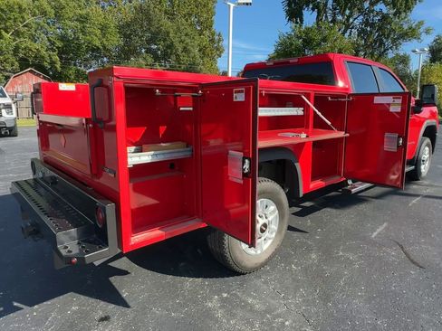 Certified 2024 GMC Sierra 2500 Pro w/ Convenience Package image 8