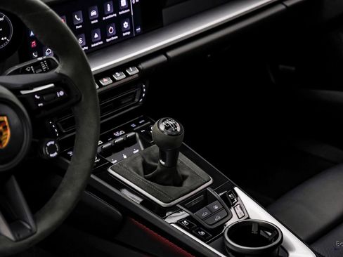 Used 2024 Porsche 911 Carrera GTS image 58