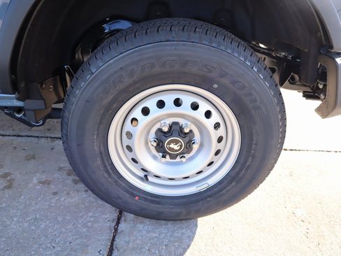 New 2025 Ford Bronco 4-Door image 18