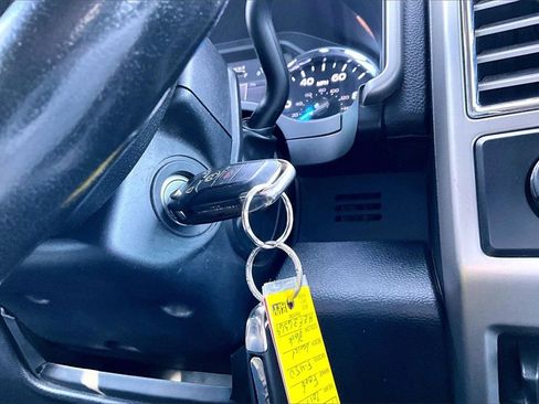 Used 2017 Ford F450 Lariat w/ Chrome Package image 28