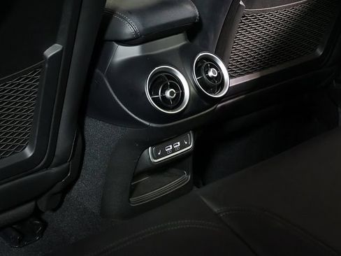 Used 2023 Alfa Romeo Stelvio Ti AWD/4WD image 16