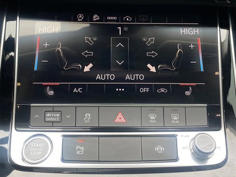 Used 2022 Audi Q7 3.0T Premium image 19